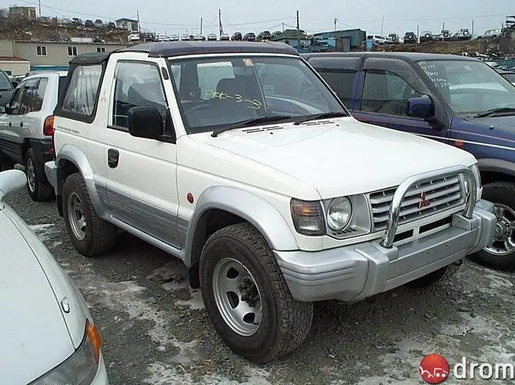 Mitsubishi Pajero (V21W, V23C, V23W, V25C, V25W, V24C, V24W, V26WG, V24WG, V14V, V24V, V26W) 2 поколение, джип/suv 3 дв. (01.1991 - 04.1997)
